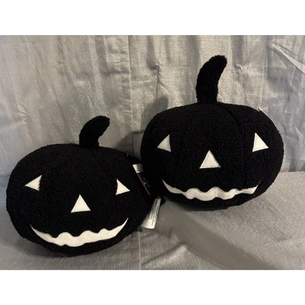 Pair of New Plush Jack-o'-Lantern Decorative Pillows•Black&White•Fall•Halloween
